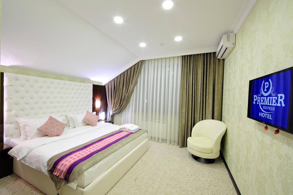 Premier Hotel ビシュケク エクステリア 写真